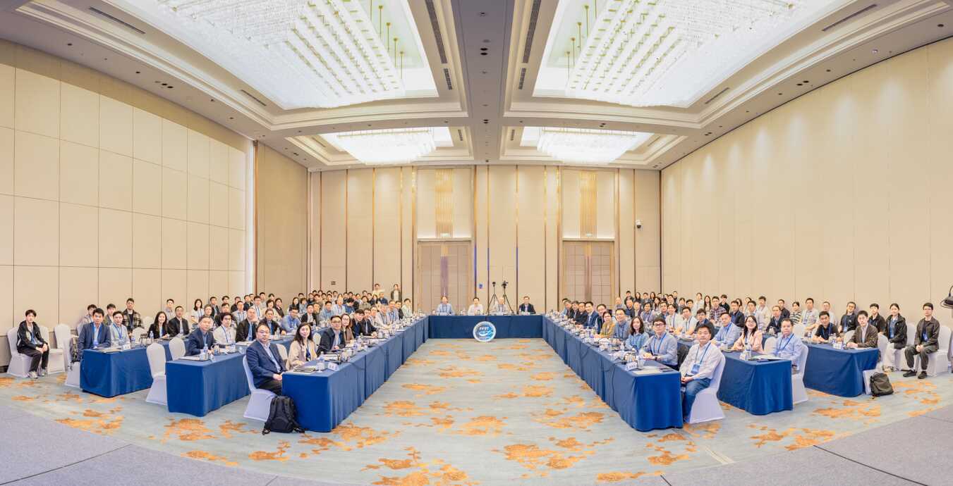 中国科学院学部“大洋钻探机遇与挑战”科学与技术前沿论坛在青岛成功举办